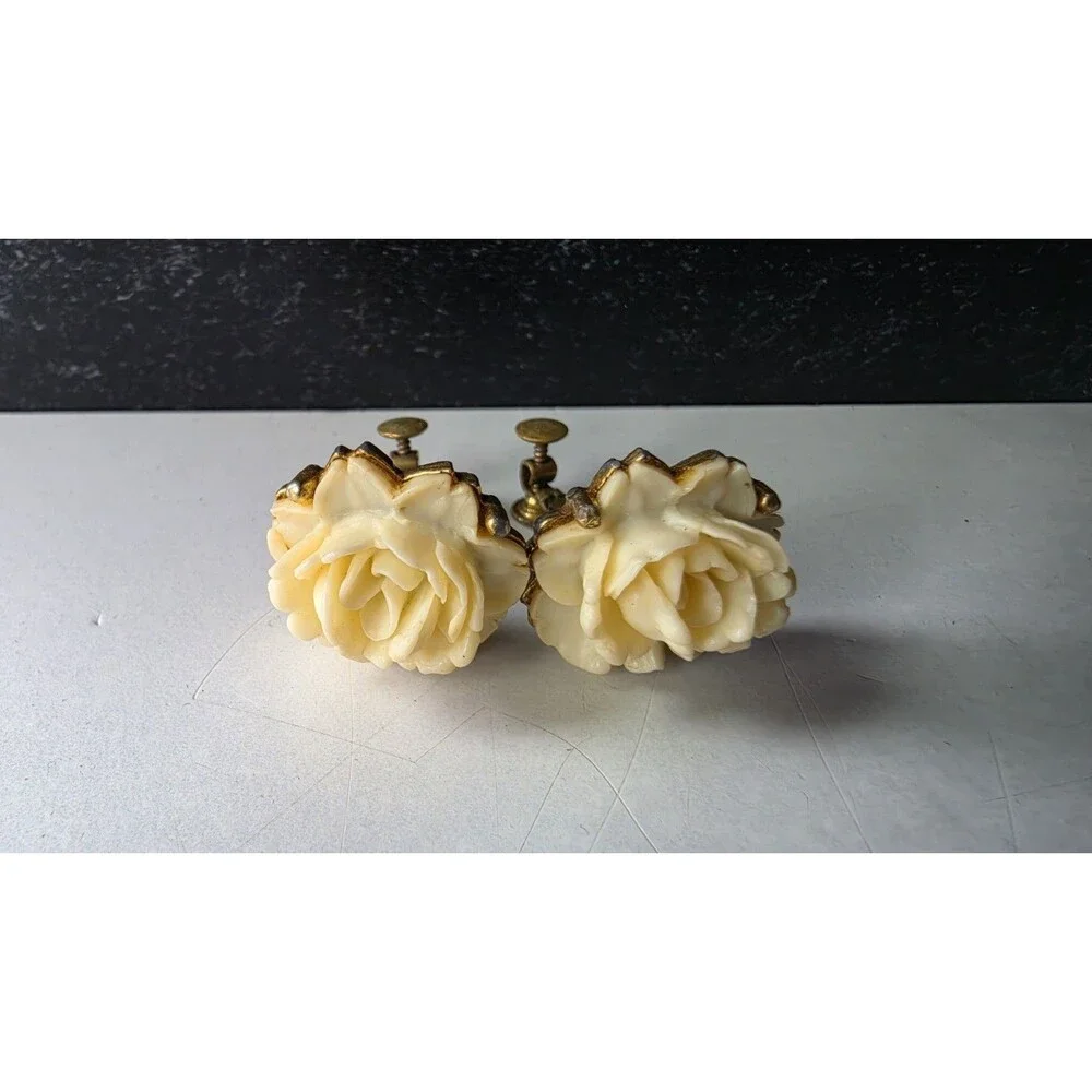Celluloid Floral Gold Tone Metal Clip-on Screwback Earrings Vintage